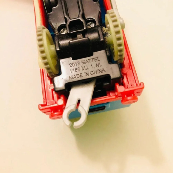 2013 Thomas the Train Trackmaster  Engine Motorized - Picture 7 of 12